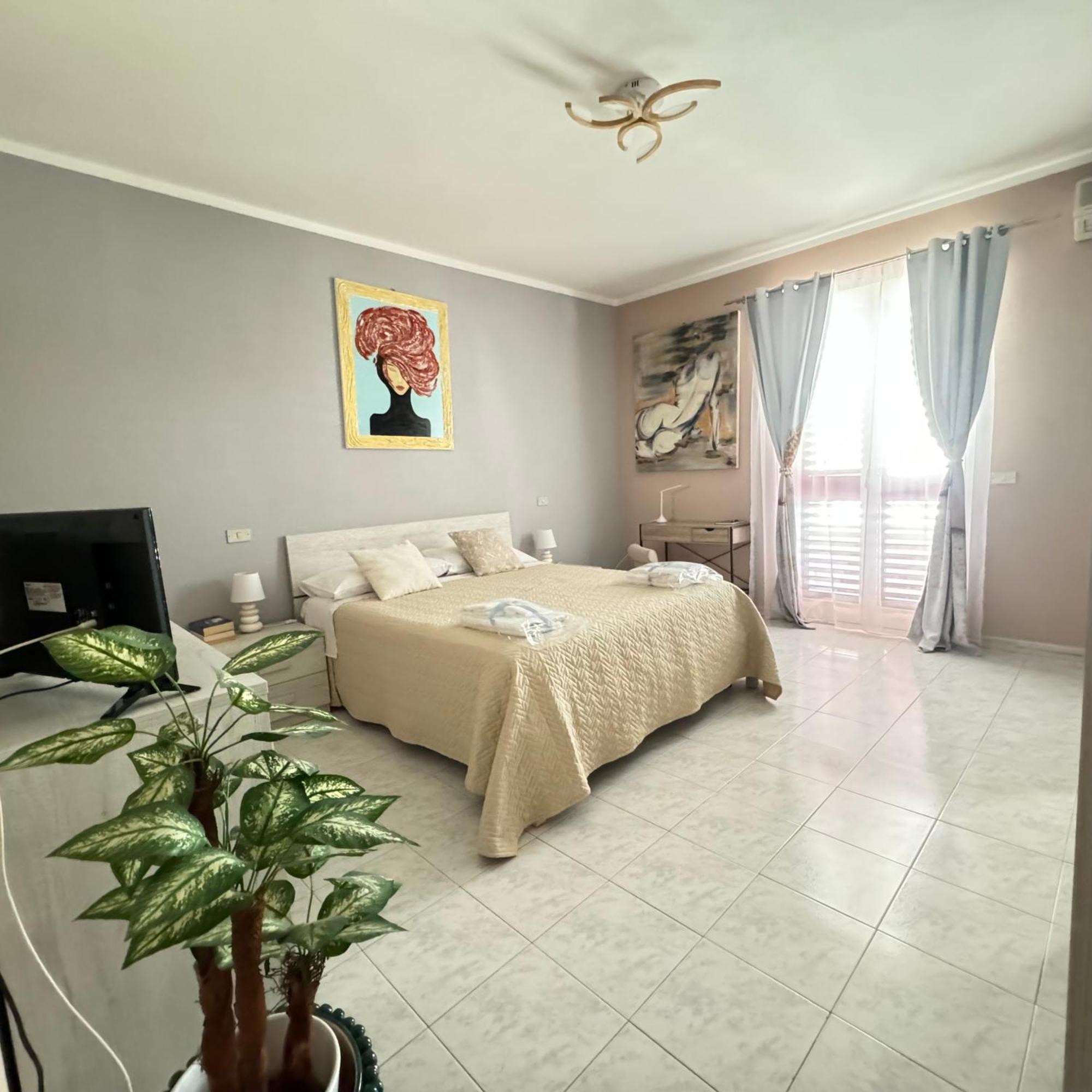 Apartamento La Casa Di Wioletta Barcellona Pozzo di Gotto Exterior foto